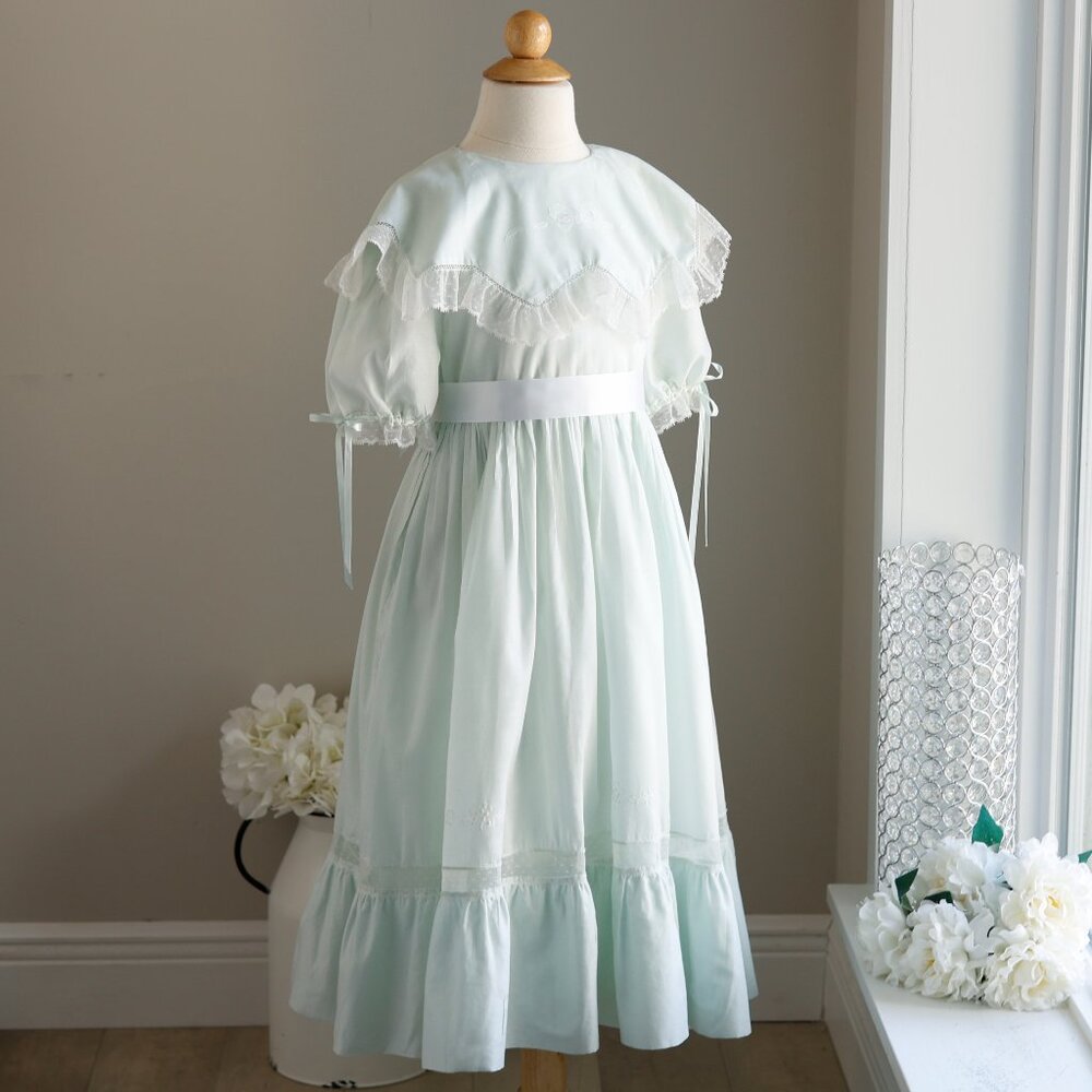 Strasburg Dress Rare Heirloom Vintage Green Cotton Lace Embroidery Size 8/10